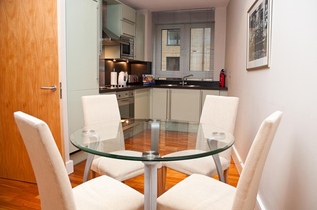 Pepys Street Apartment Ричмънд Екстериор снимка